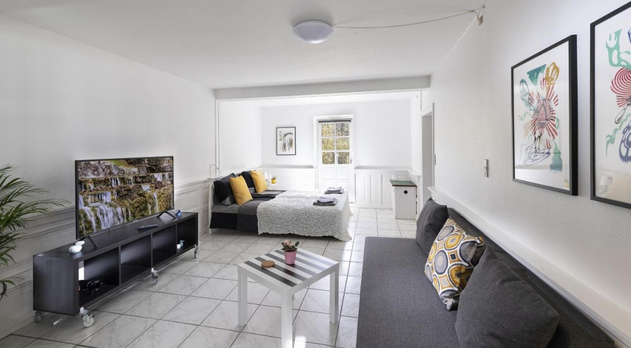 Aday - Apartment Suite 1 Aalborg Center Luaran gambar